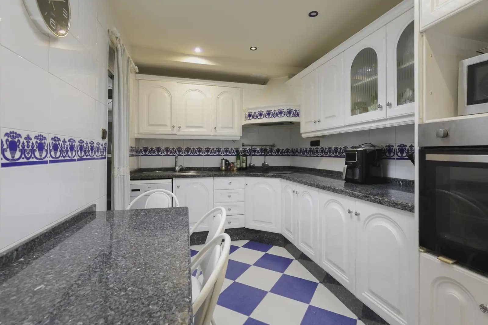 3 soveværelse Lejlighed til salg i Granada by - € 370.000 (Ref: 9924913)