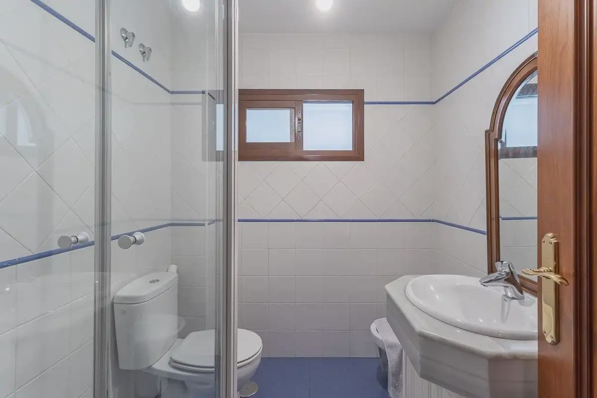 5 soveværelse Villa til salg i Granada by med garage - € 750.000 (Ref: 9924915)