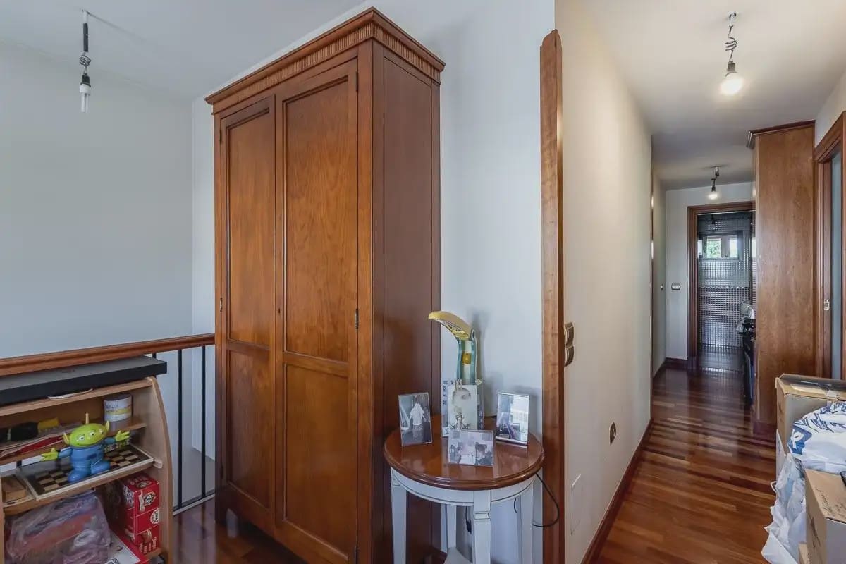 5 soveværelse Villa til salg i Granada by med garage - € 750.000 (Ref: 9924915)