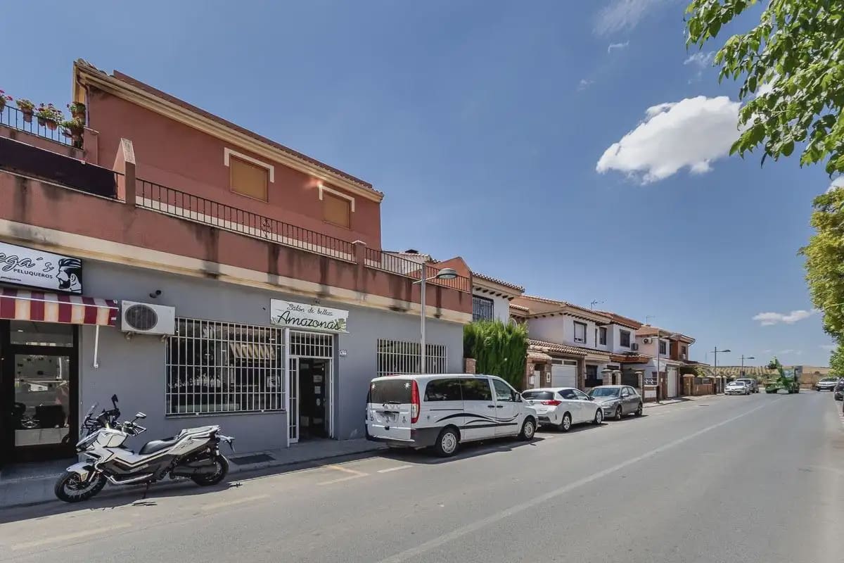 Kommersiell til salgs i Las Gabias - € 75 000 (Ref: 9925218)