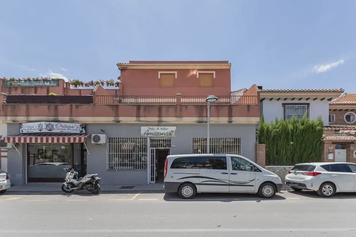 Kommersiell til salgs i Las Gabias - € 75 000 (Ref: 9925218)