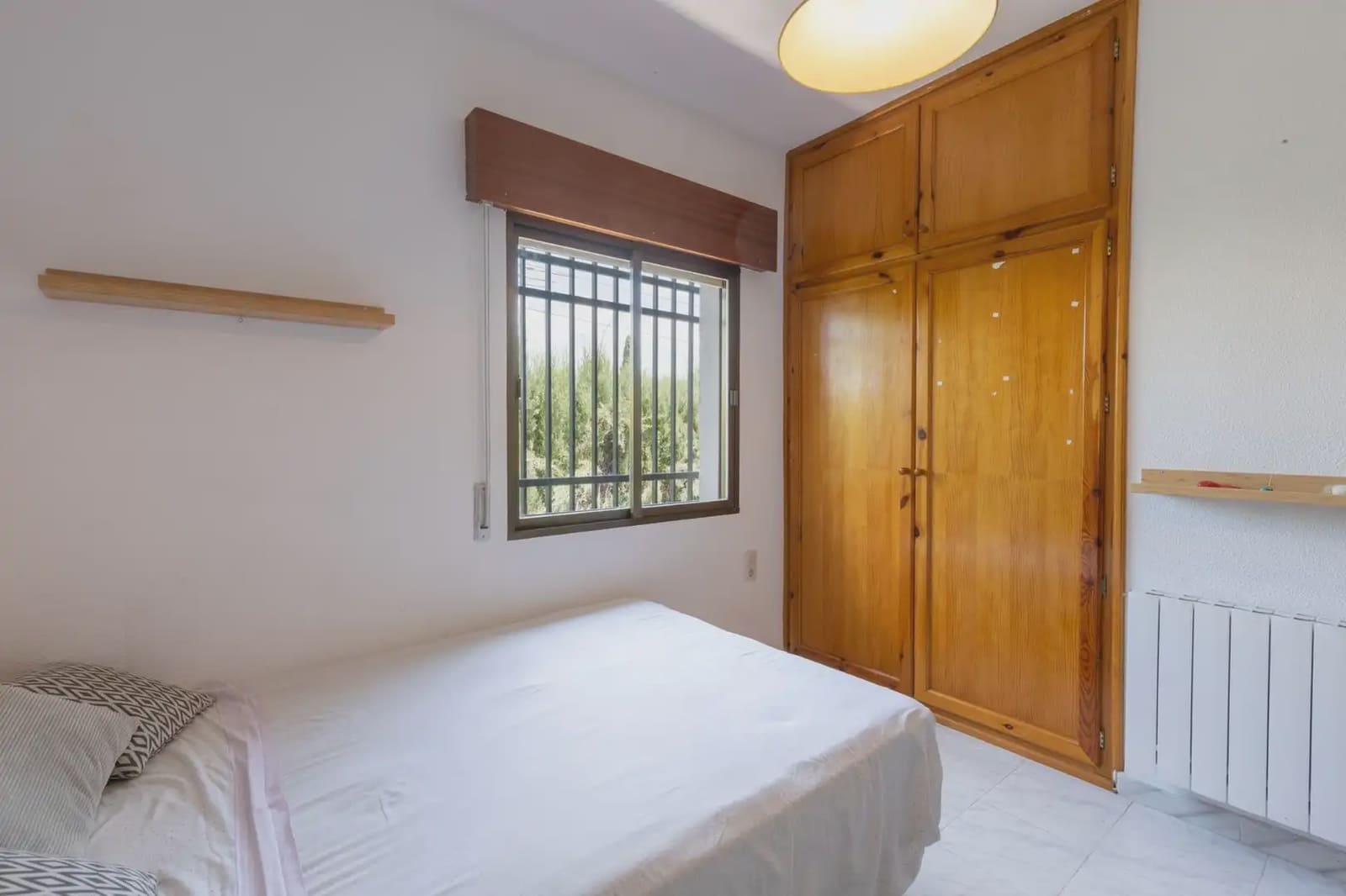 5 bedroom Villa for sale in Gojar with pool garage - € 445,000 (Ref: 9925220)