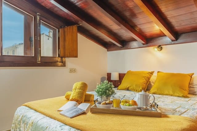 3 soveværelse Lejlighed til salg i San Matías - Realejo, Granada by - € 260.000 (Ref: 9928048)