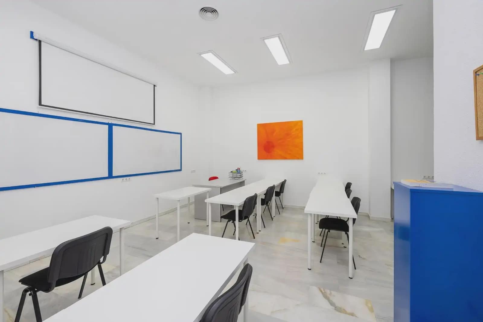 Gewerbe zu verkaufen in Granada Stadt - 295.000 € (Ref: 9928049)