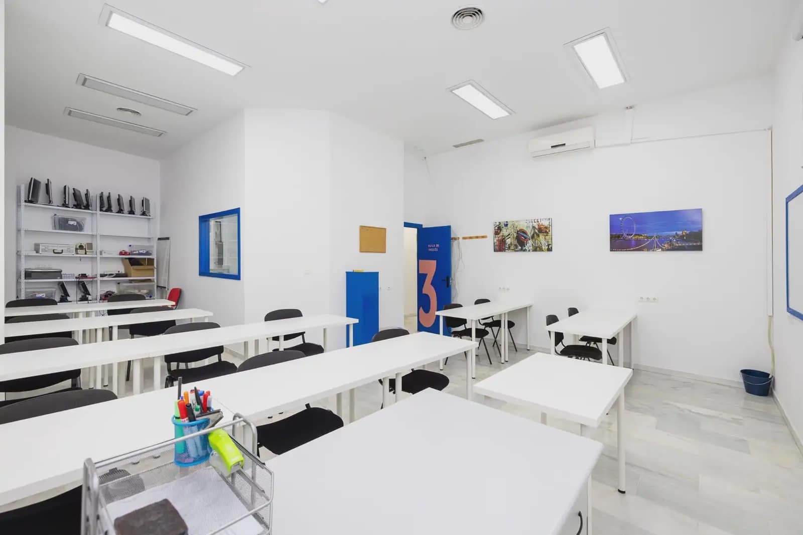 Gewerbe zu verkaufen in Granada Stadt - 295.000 € (Ref: 9928049)