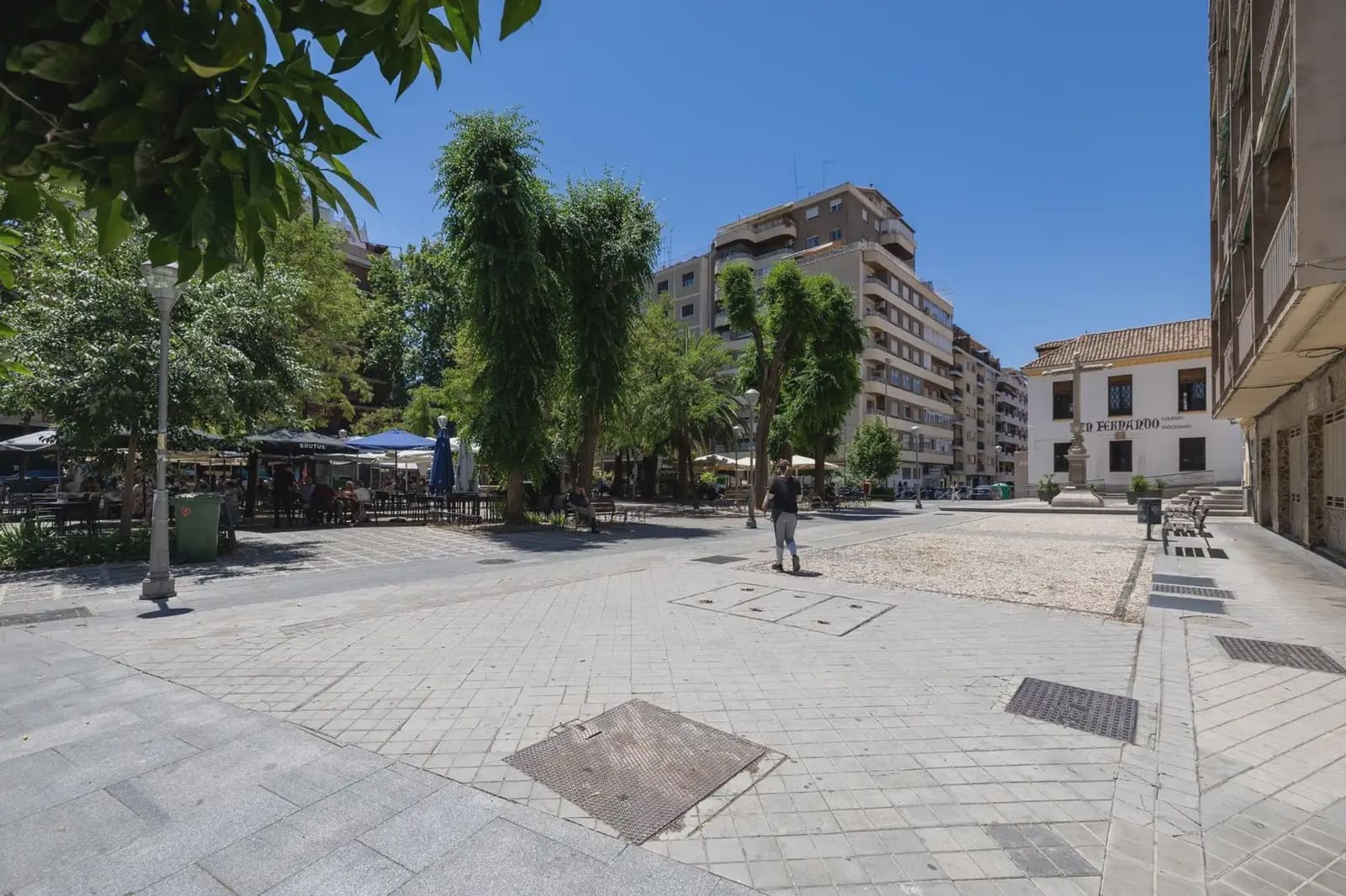 Garage for sale in Granada city - € 40,000 (Ref: 9928314)
