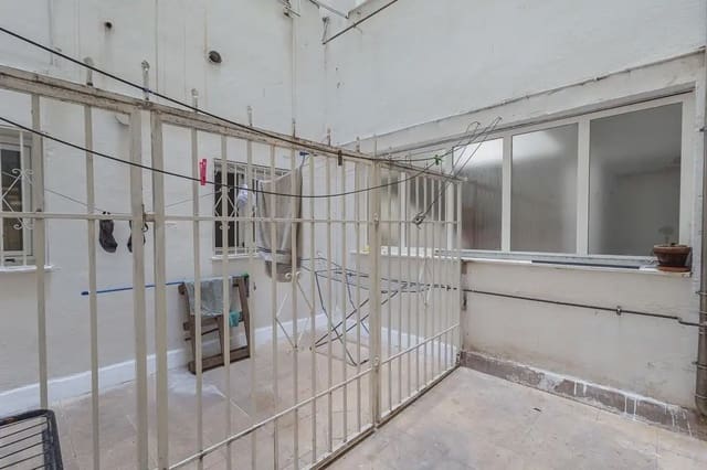 3 soveværelse Lejlighed til salg i Camino de Ronda - Rosaleda, Granada by - € 298.000 (Ref: 9928536)