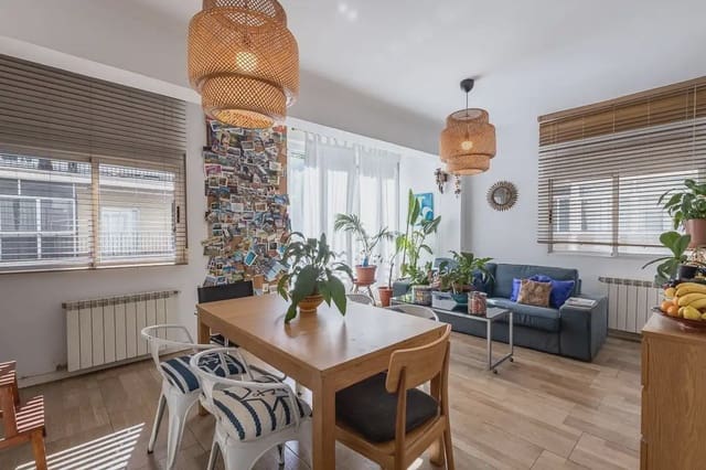 3 soveværelse Lejlighed til salg i Camino de Ronda - Rosaleda, Granada by - € 298.000 (Ref: 9928536)