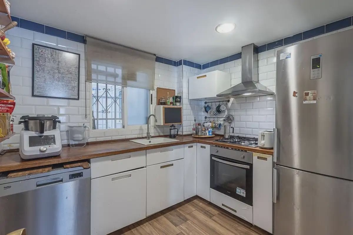3 soveværelse Lejlighed til salg i Granada by - € 298.000 (Ref: 9928536)