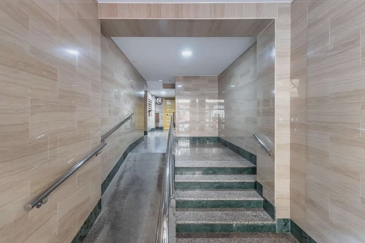3 soveværelse Lejlighed til salg i Granada by - € 298.000 (Ref: 9928536)
