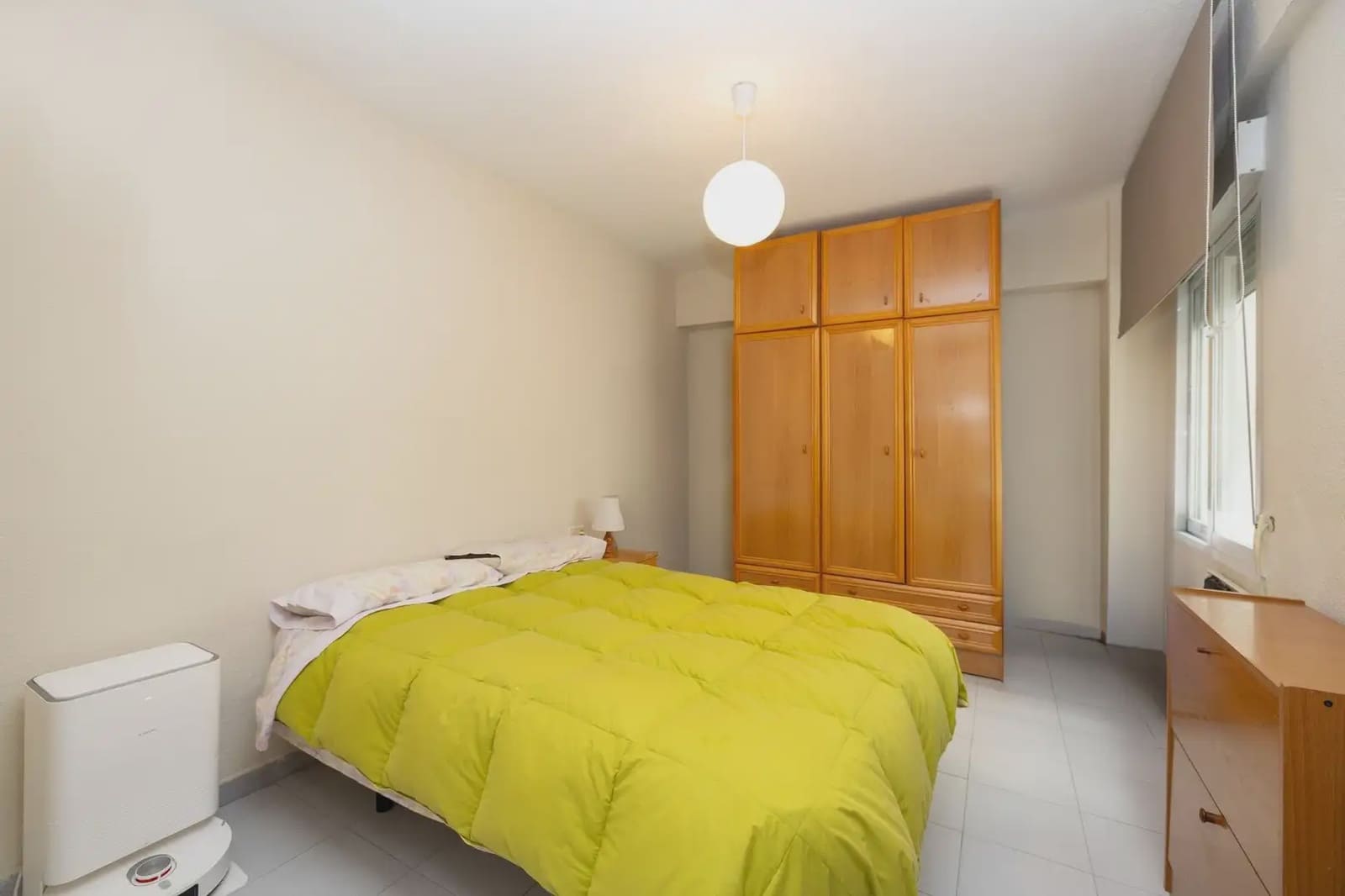 Piso de 4 habitaciones en Granada ciudad en venta - 320.000 € (Ref: 9928537)