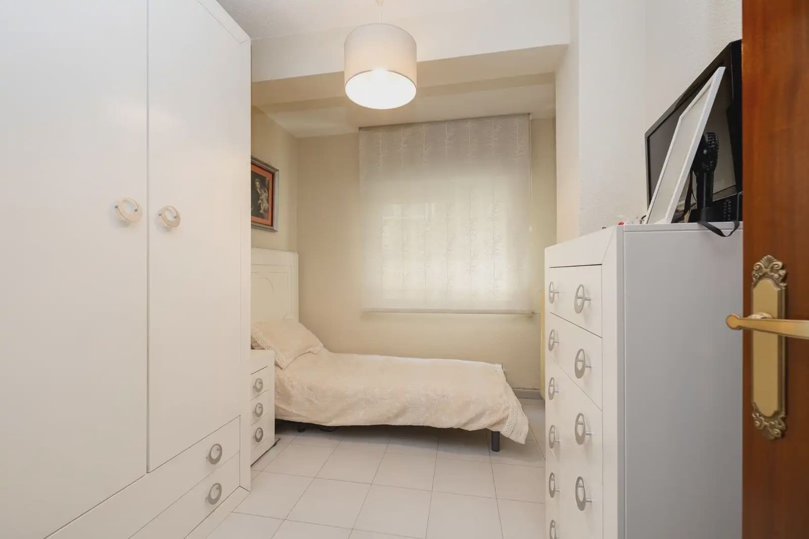 Piso de 4 habitaciones en Granada ciudad en venta - 320.000 € (Ref: 9928537)