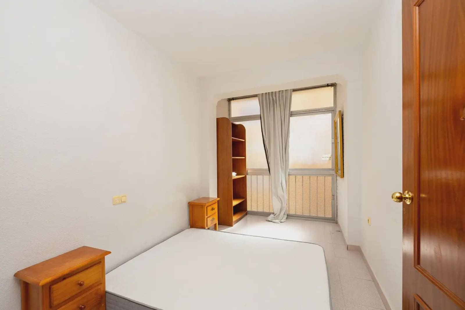 3 soveværelse Lejlighed til salg i Granada by - € 219.000 (Ref: 9930028)