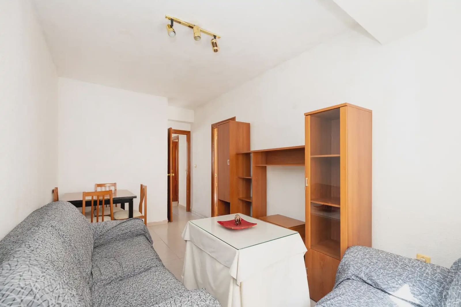 3 soveværelse Lejlighed til salg i Granada by - € 219.000 (Ref: 9930028)