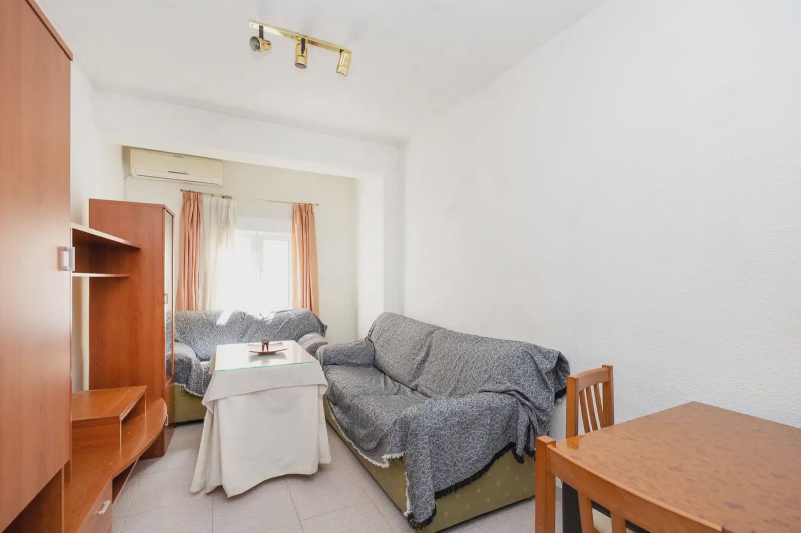 3 soveværelse Lejlighed til salg i Granada by - € 219.000 (Ref: 9930028)