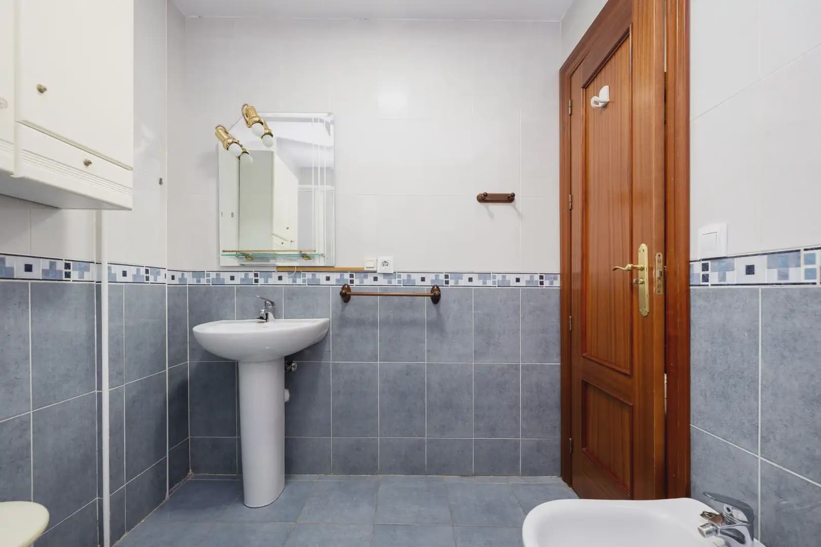 2 bedroom Apartment for sale in Otura with garage - € 148,000 (Ref: 9930030)