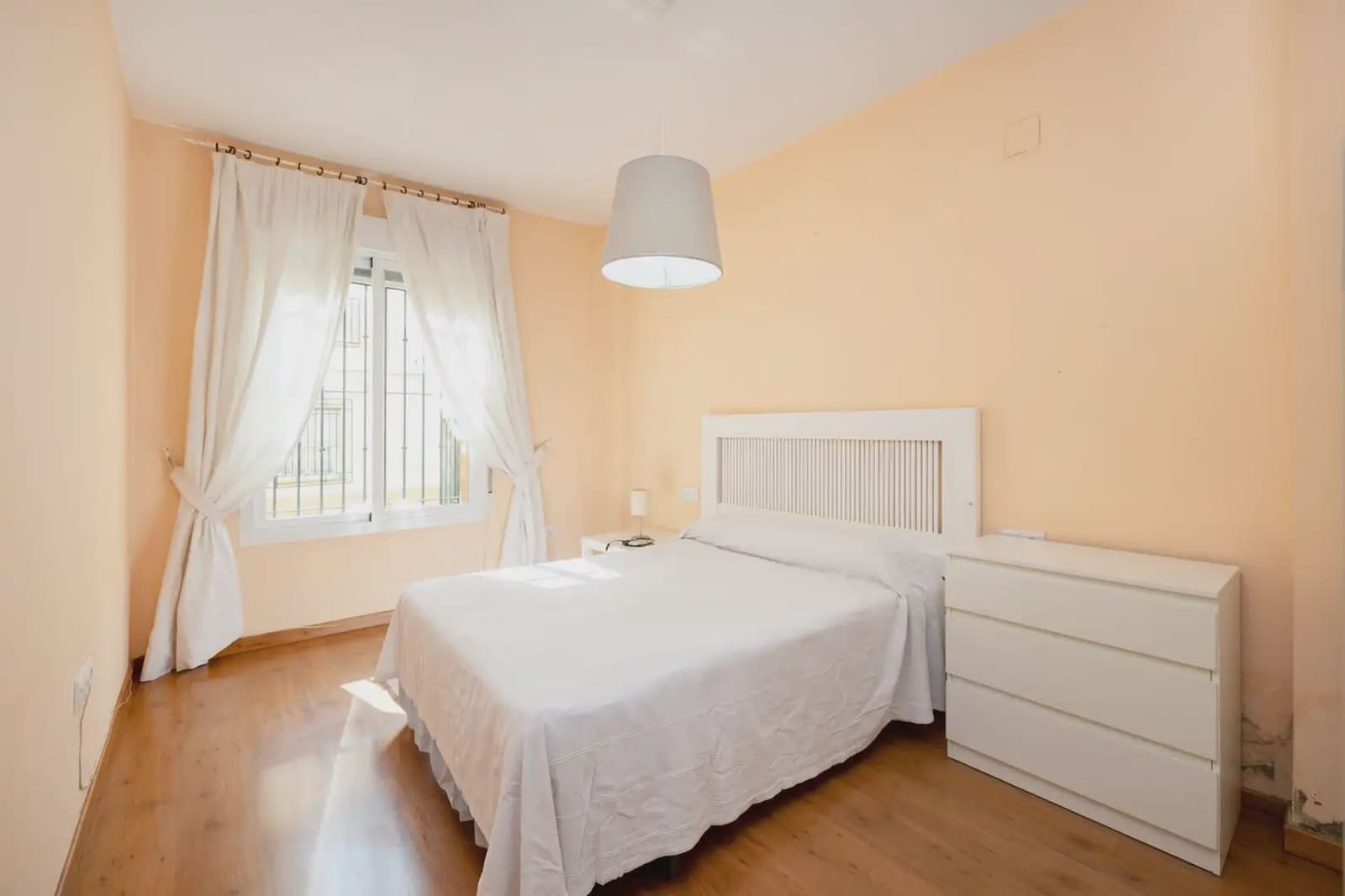 2 bedroom Apartment for sale in Otura with garage - € 148,000 (Ref: 9930030)