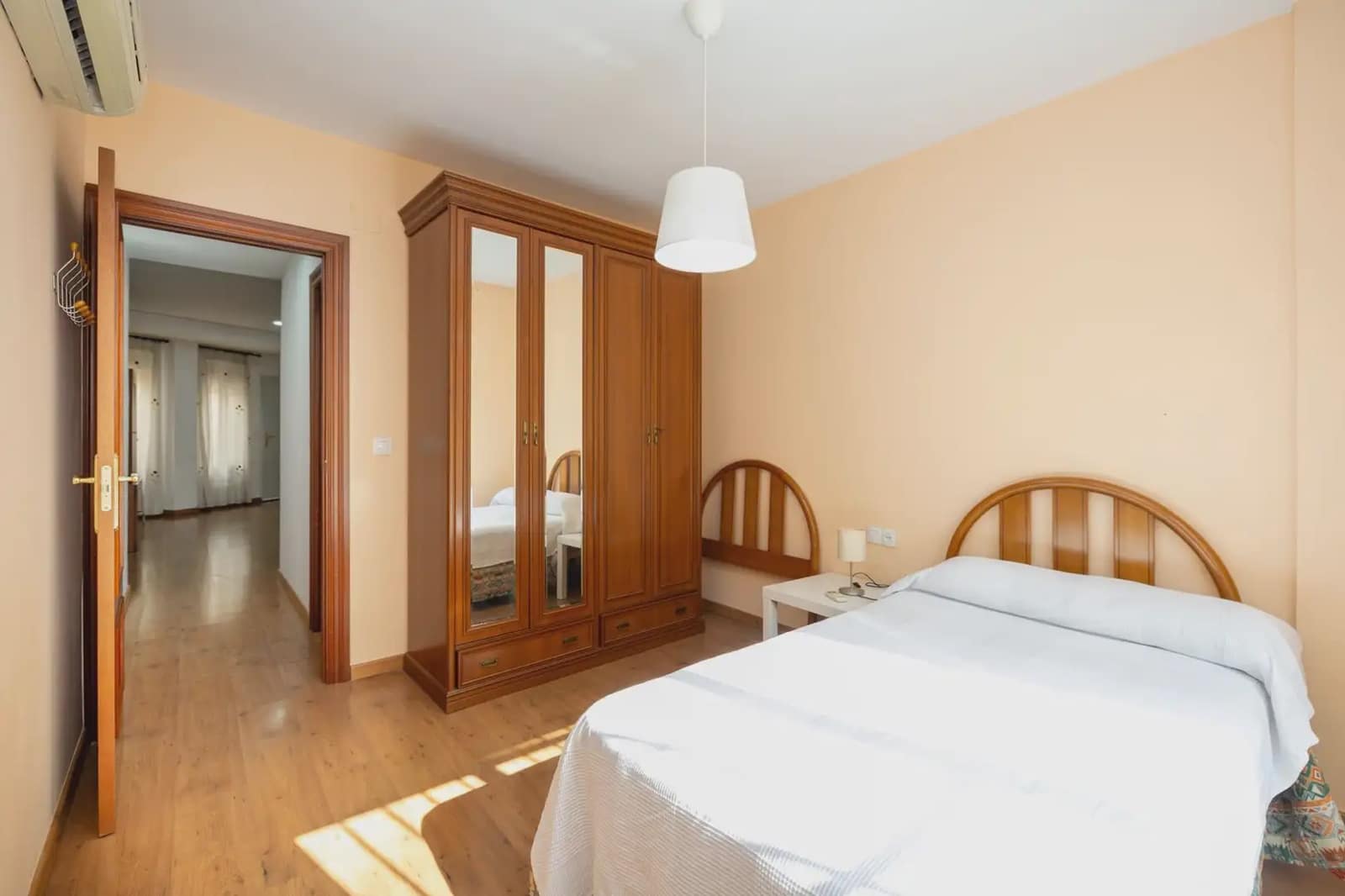 2 bedroom Apartment for sale in Otura with garage - € 148,000 (Ref: 9930030)