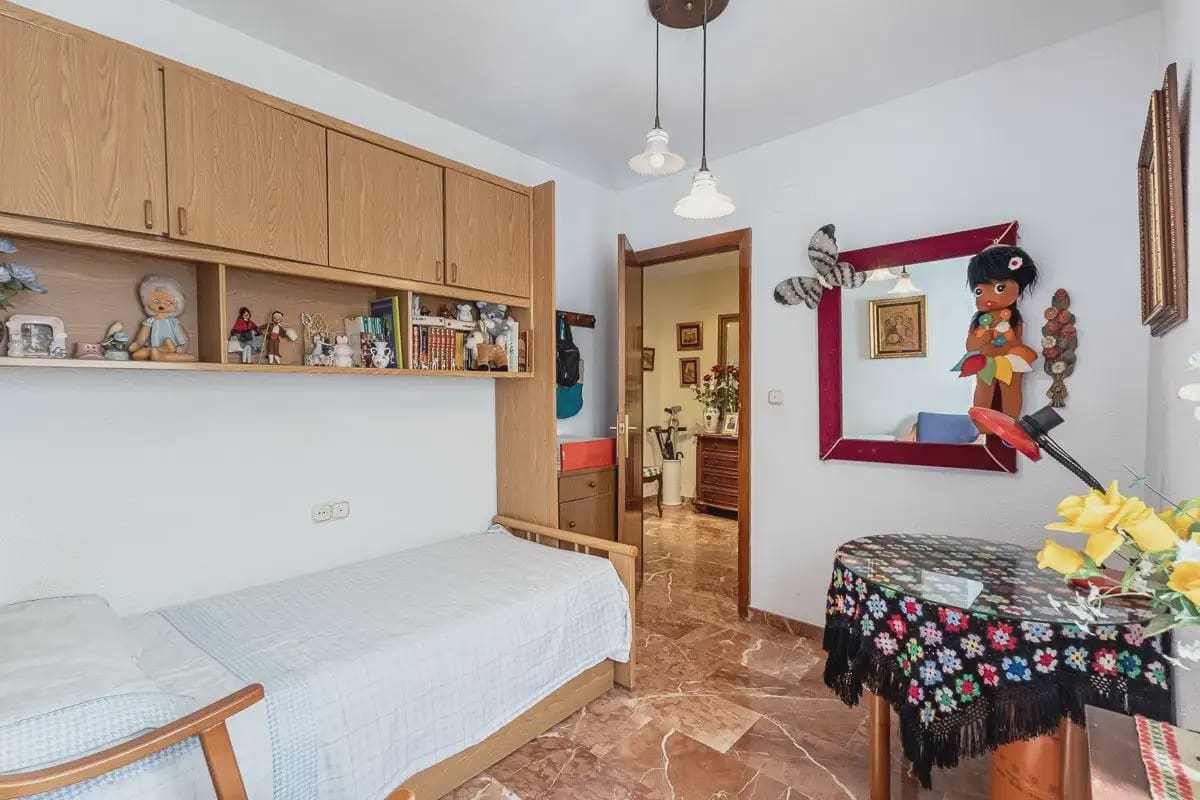 3 soveværelse Lejlighed til salg i Granada by - € 325.000 (Ref: 9932284)