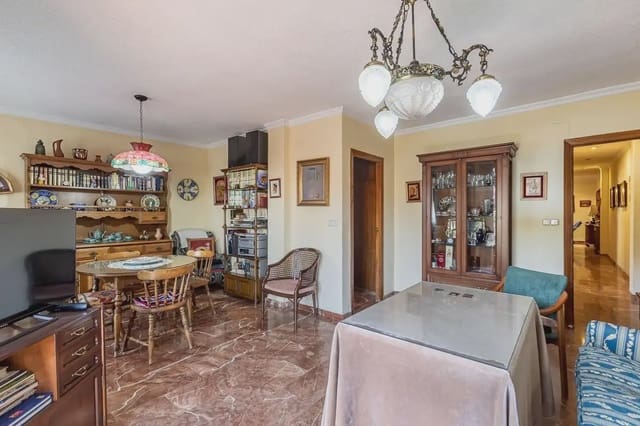 3 soveværelse Lejlighed til salg i Camino de Ronda - Rosaleda, Granada by - € 325.000 (Ref: 9932284)