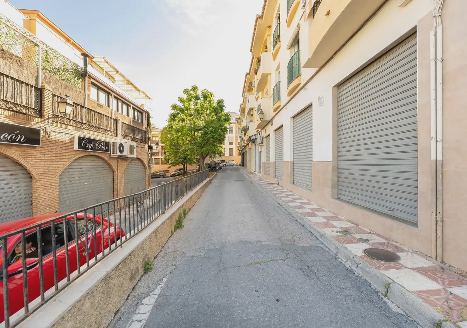 Gewerbe zu verkaufen in La Zubia - 99.000 € (Ref: 9932285)