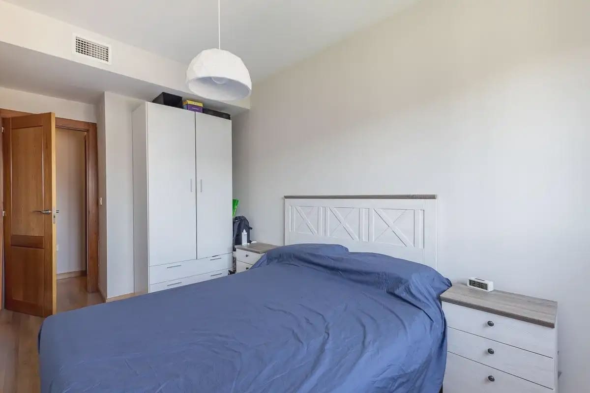 2 soveværelse Lejlighed til salg i Granada by med swimmingpool garage - € 345.000 (Ref: 9932392)