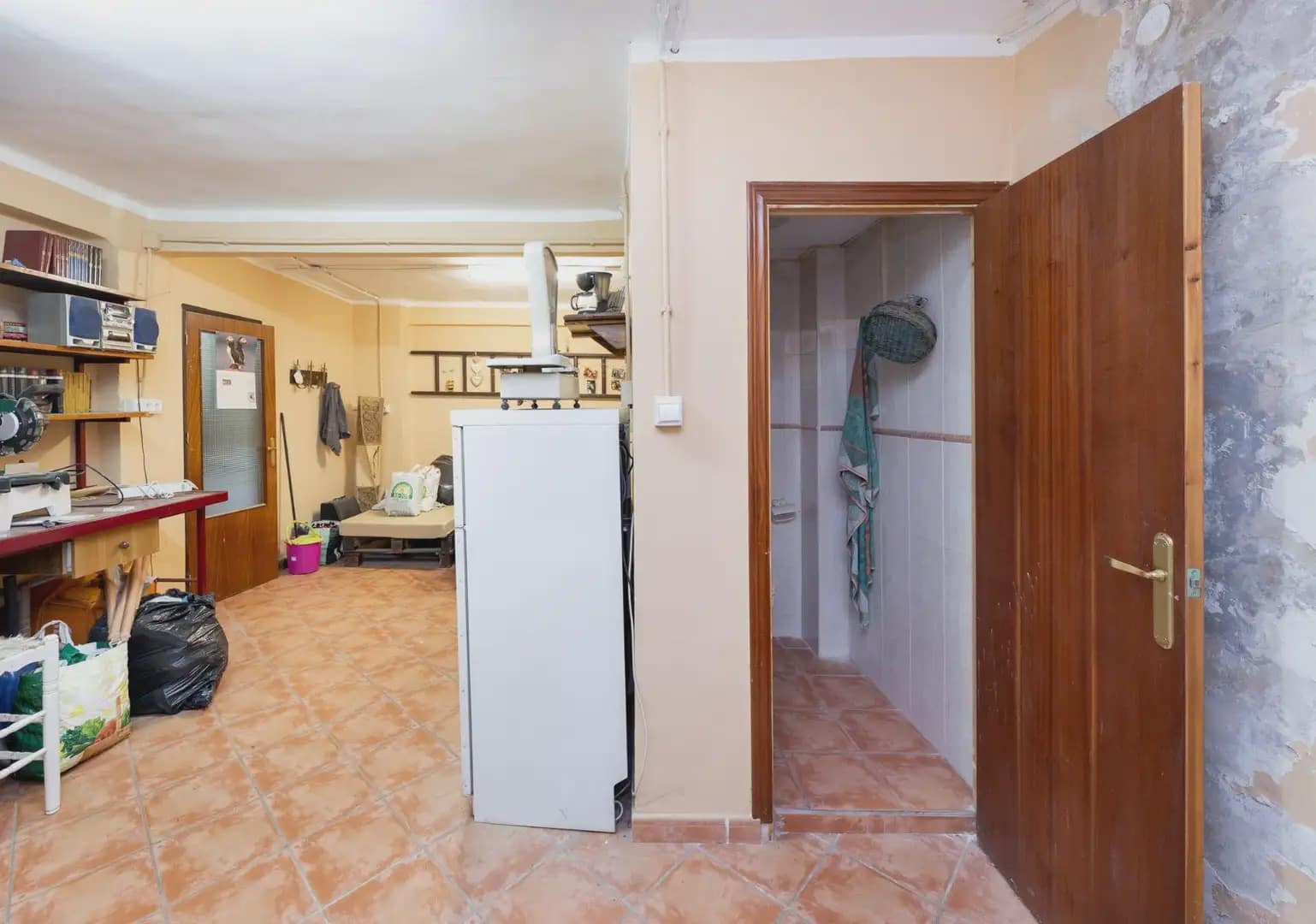 Erhverv til salg i Granada by - € 68.000 (Ref: 9934924)