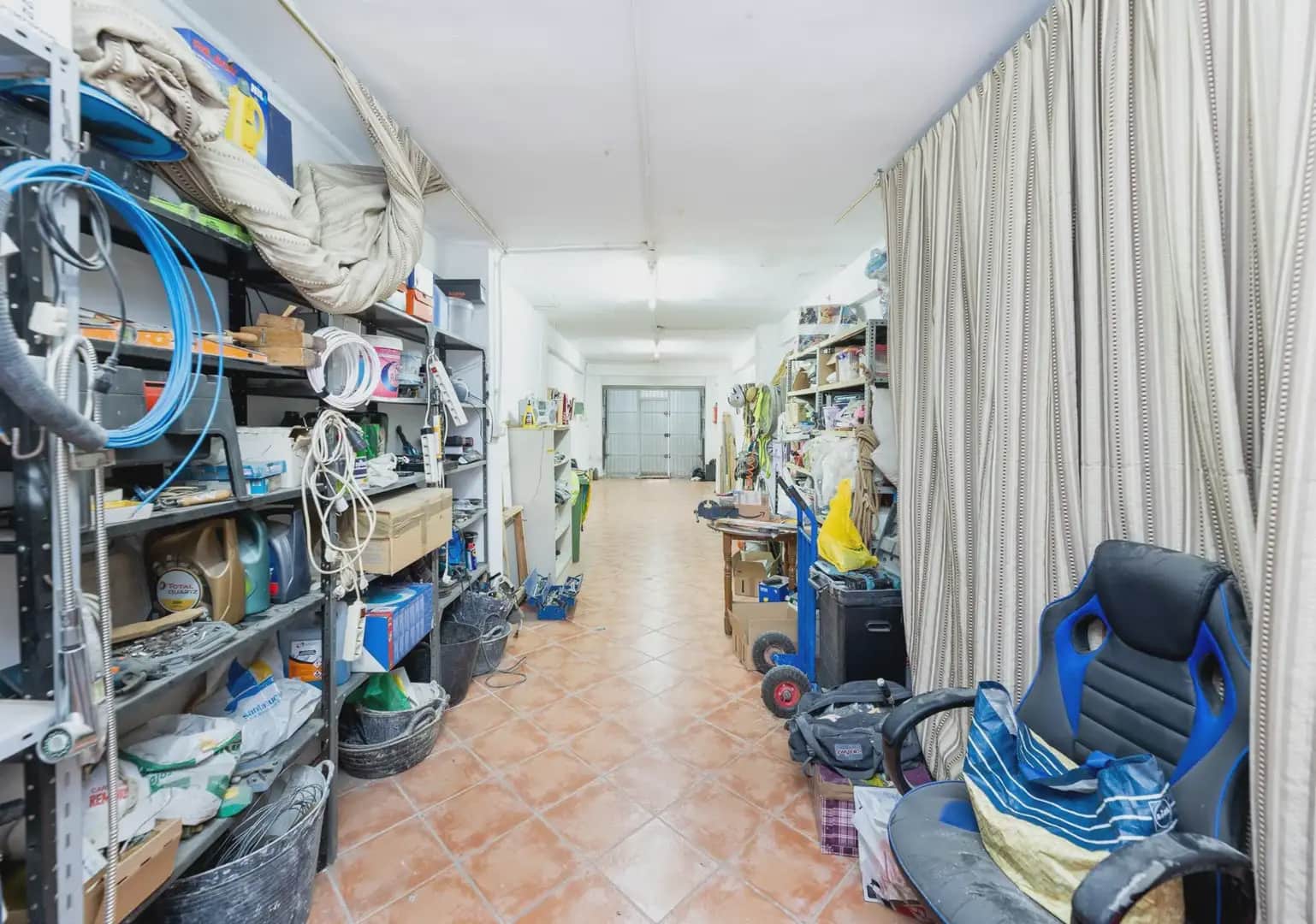 Erhverv til salg i Granada by - € 68.000 (Ref: 9934924)