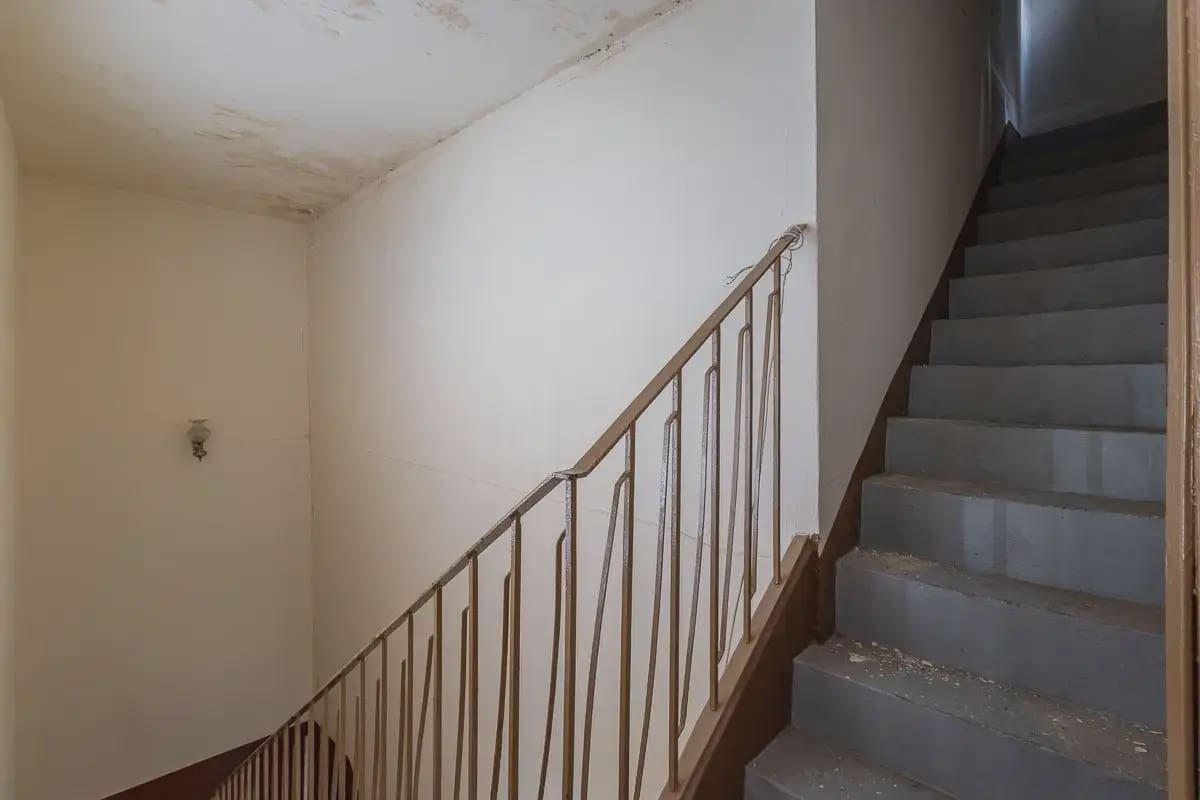 6 slaapkamer Commercieel te koop in Cijuela - € 149.000 (Ref: 9937119)