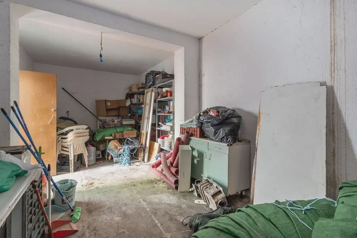 6 slaapkamer Commercieel te koop in Cijuela - € 149.000 (Ref: 9937119)