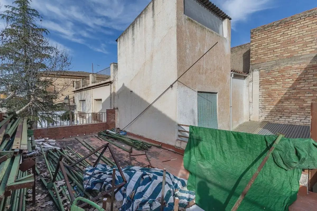 6 slaapkamer Commercieel te koop in Cijuela - € 149.000 (Ref: 9937119)