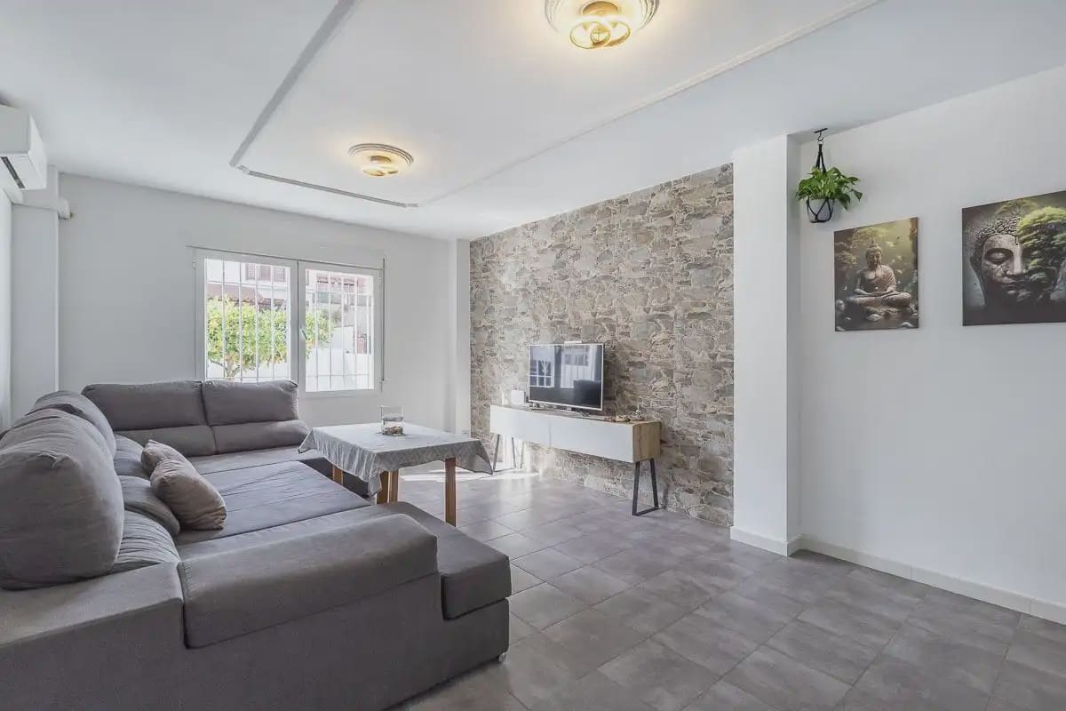 Chalet de 3 habitaciones en Monachil en venta con garaje - 310.000 € (Ref: 9937364)