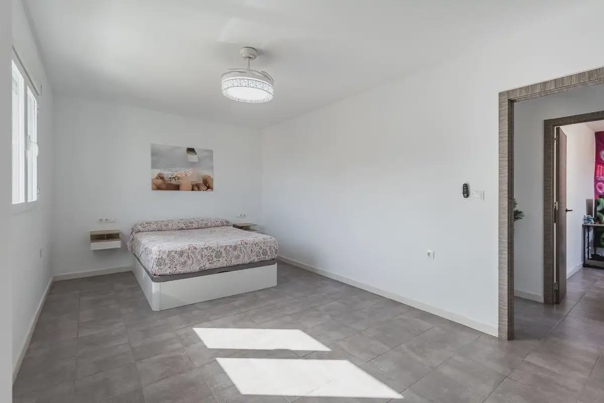 Chalet de 3 habitaciones en Monachil en venta con garaje - 310.000 € (Ref: 9937364)