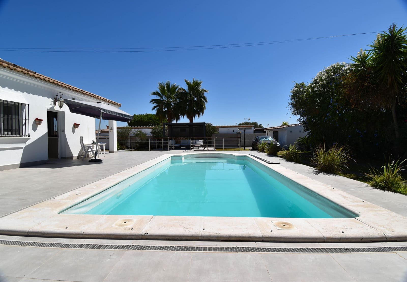 4 Zimmer Villa zu verkaufen in Chiclana de la Frontera - 425.000 € (Ref: 10001220)