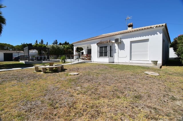 4 bedroom Villa for sale in Chiclana de la Frontera - € 425,000 (Ref: 10001220)