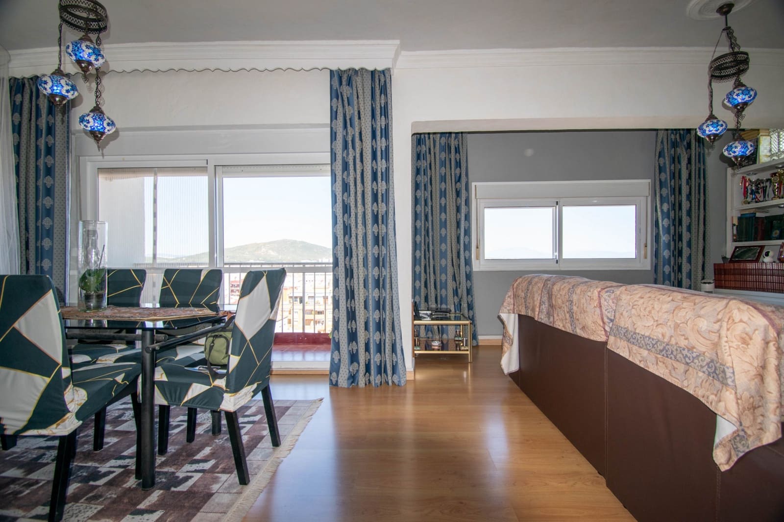 3 Zimmer Apartment zu verkaufen in La Linea de la Concepcion - 249.900 € (Ref: 10065531)