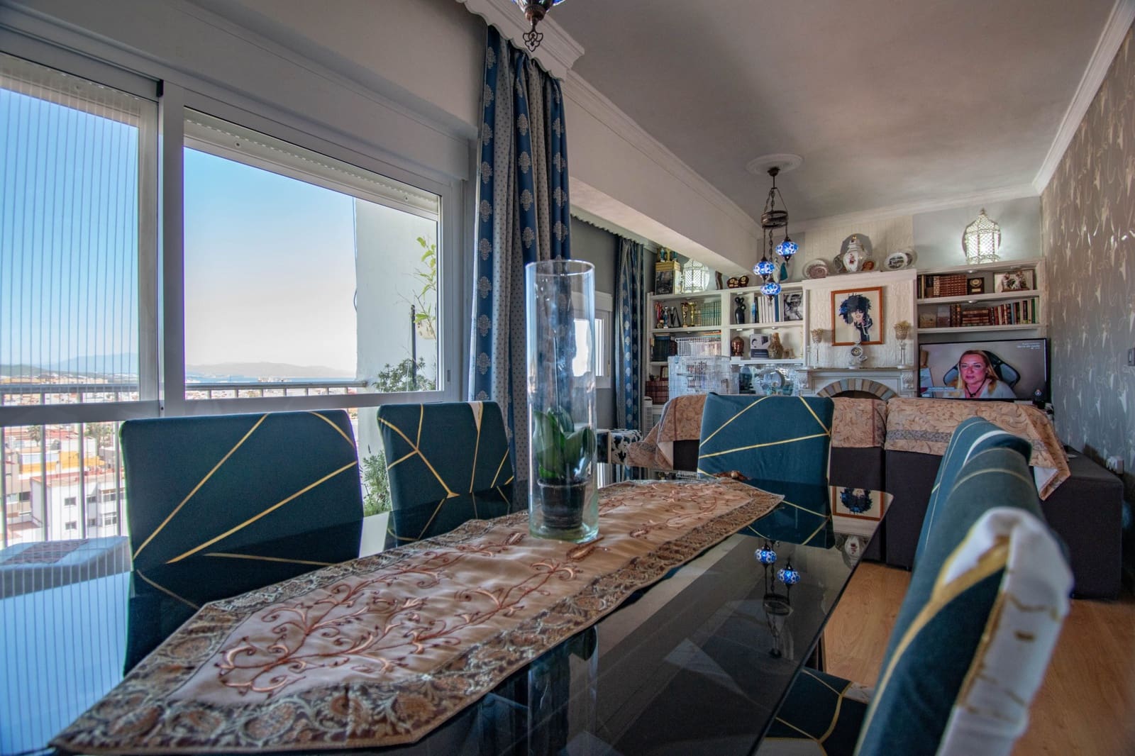 3 Zimmer Apartment zu verkaufen in La Linea de la Concepcion - 249.900 € (Ref: 10065531)