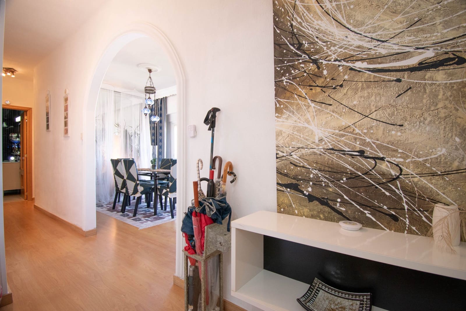 3 Zimmer Apartment zu verkaufen in La Linea de la Concepcion - 249.900 € (Ref: 10065531)