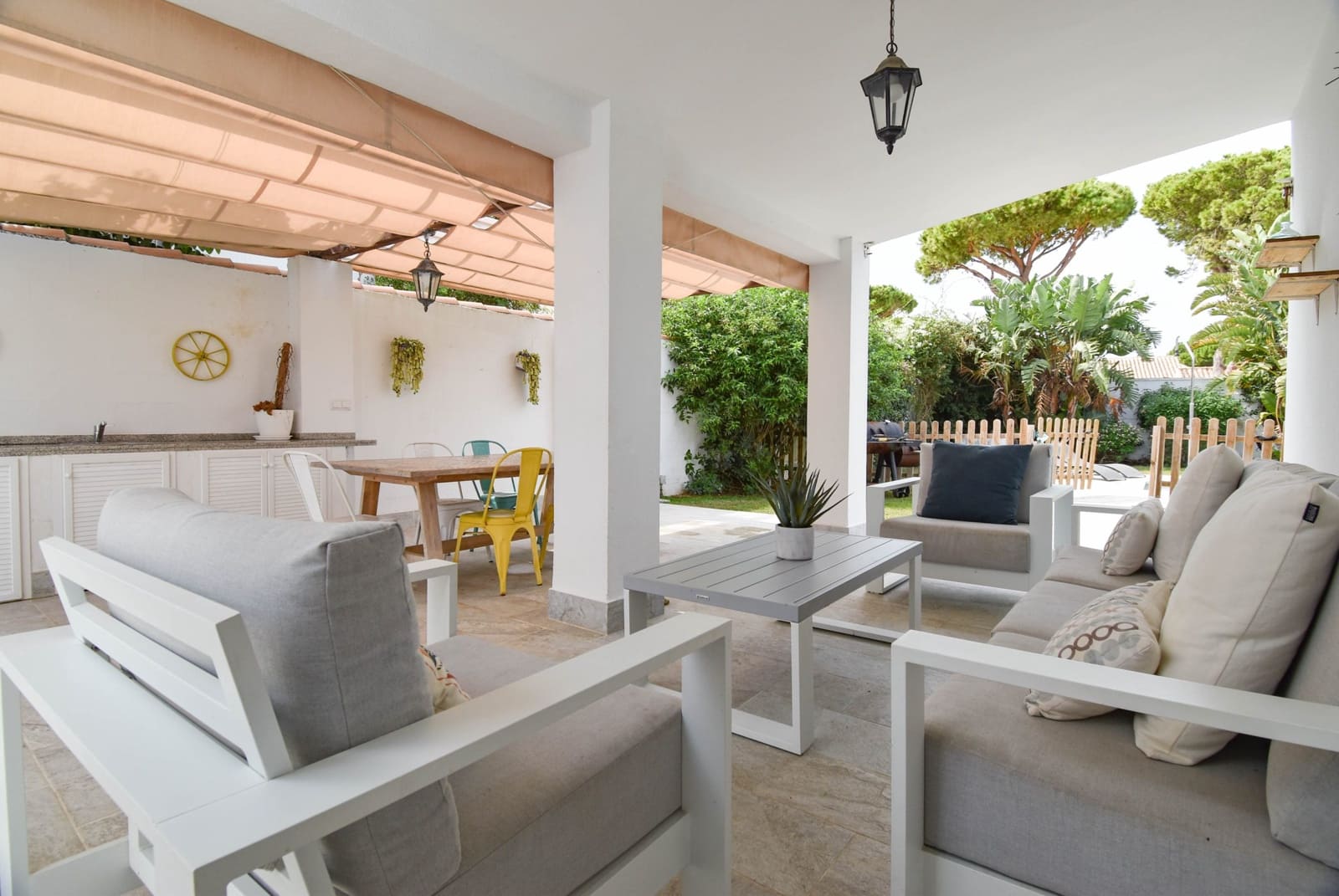 3 slaapkamer Villa te koop in Chiclana de la Frontera met zwembad - € 439.900 (Ref: 10156226)