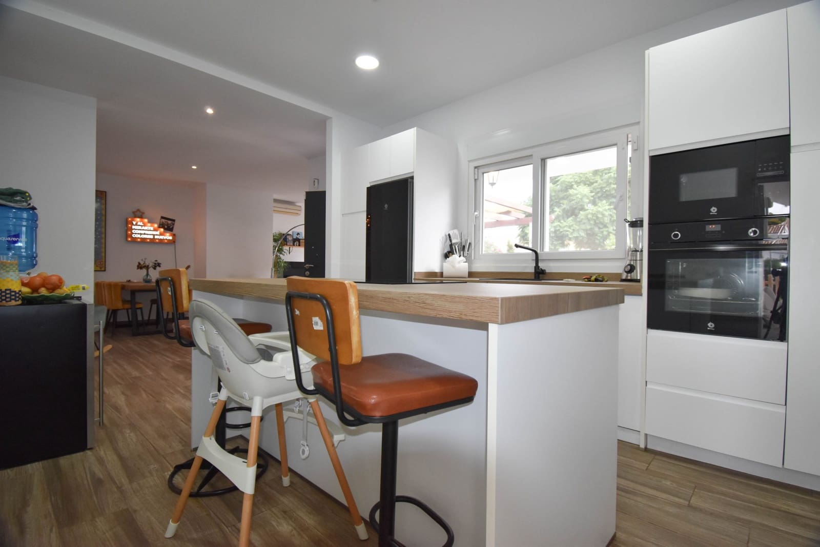 3 slaapkamer Villa te koop in Chiclana de la Frontera met zwembad - € 439.900 (Ref: 10156226)