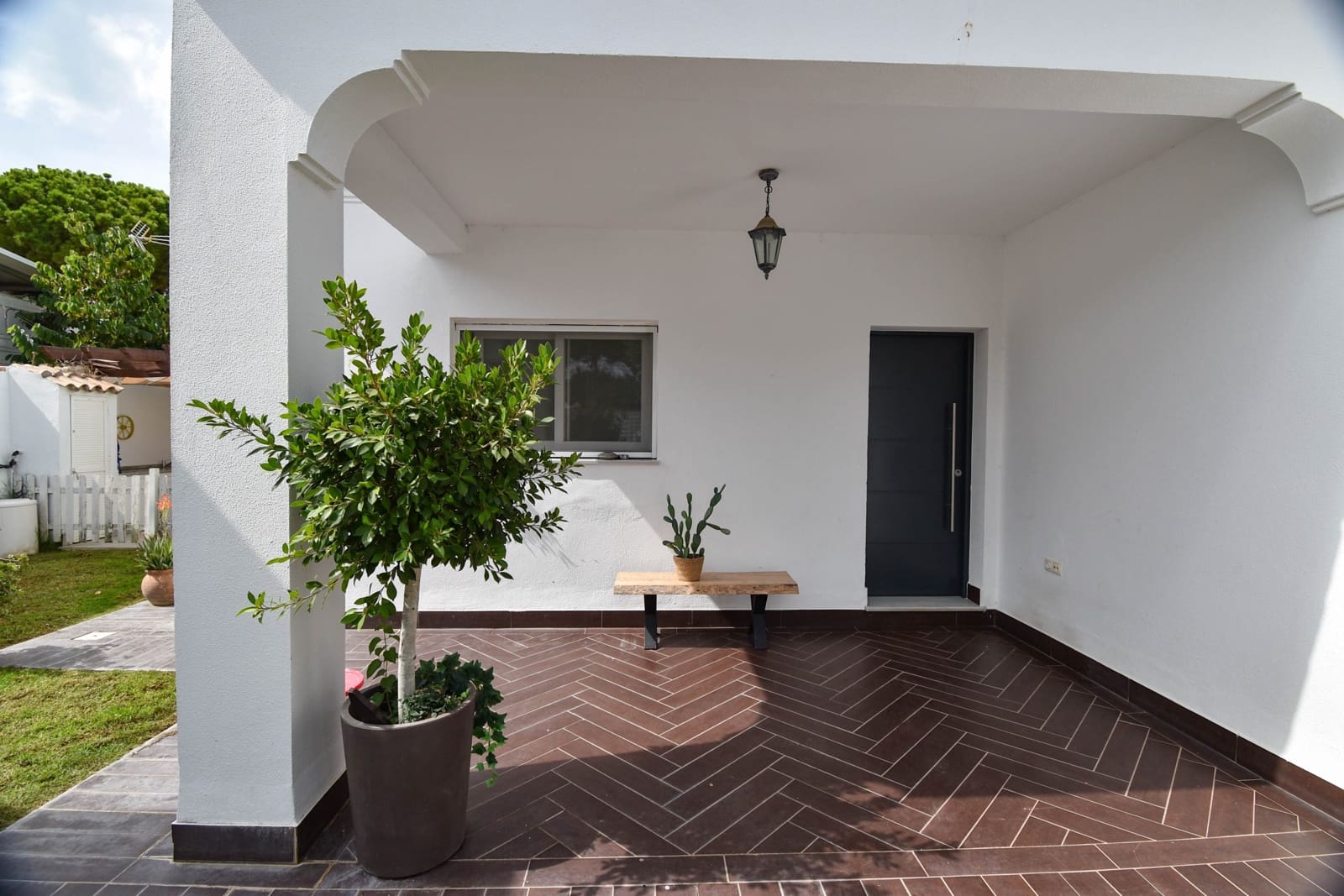3 slaapkamer Villa te koop in Chiclana de la Frontera met zwembad - € 439.900 (Ref: 10156226)