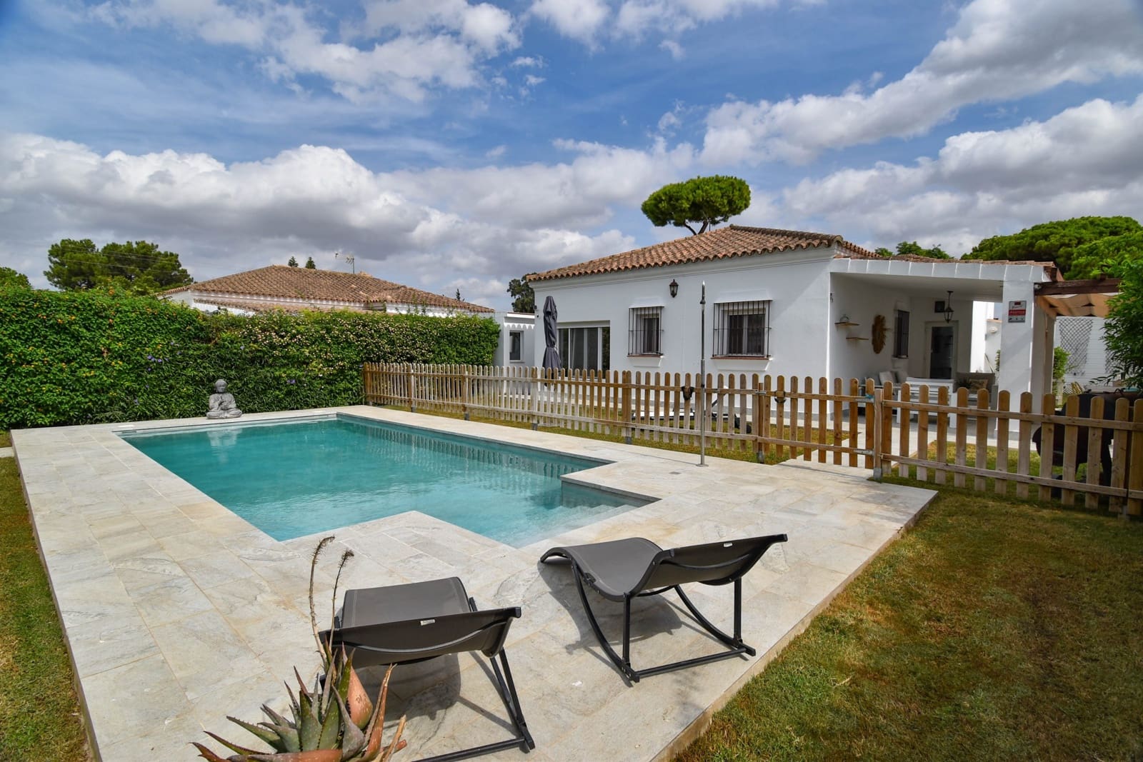 3 slaapkamer Villa te koop in Chiclana de la Frontera met zwembad - € 439.900 (Ref: 10156226)