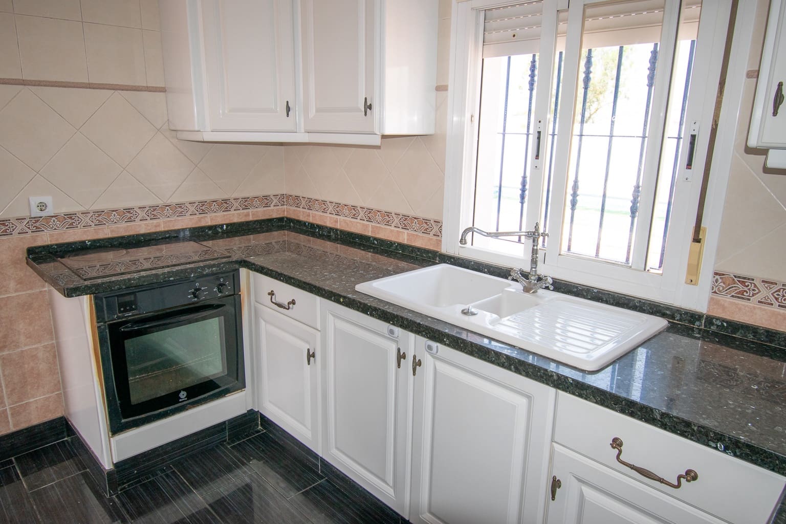 3 quarto Moradia para venda em Chiclana de la Frontera - 235 000 € (Ref: 9046436)