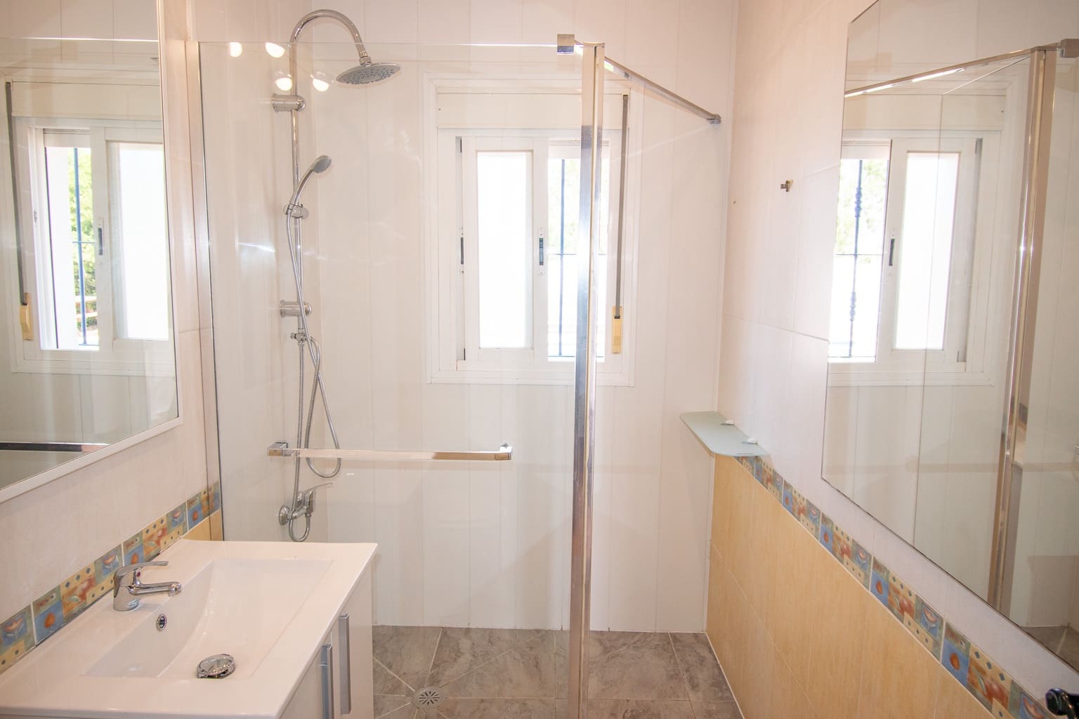 3 quarto Moradia para venda em Chiclana de la Frontera - 235 000 € (Ref: 9046436)