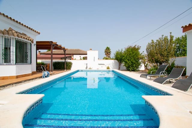 3 slaapkamer Villa te koop in Chiclana de la Frontera - € 349.900 (Ref: 9194933)
