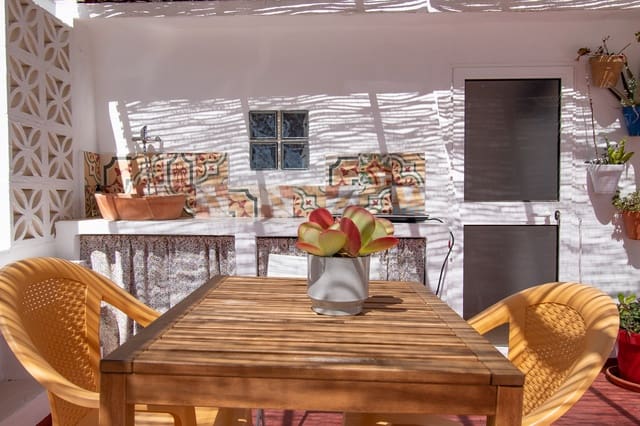 2 makuuhuone Omakotitalo myytävänä paikassa Arcos de la Frontera - 92 000 € (Ref: 9208962)