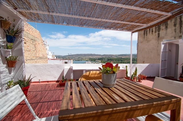 2 soveværelse Byhus til salg i Arcos de la Frontera - € 92.000 (Ref: 9208962)