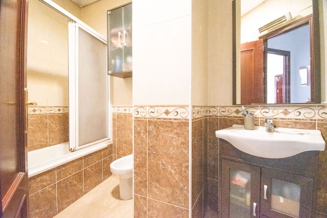 2 soveværelse Lejlighed til salg i Chiclana de la Frontera - € 185.000 (Ref: 9255936)