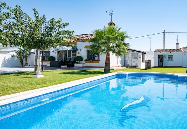 3 slaapkamer Villa te koop in Chiclana de la Frontera - € 319.900 (Ref: 9293813)