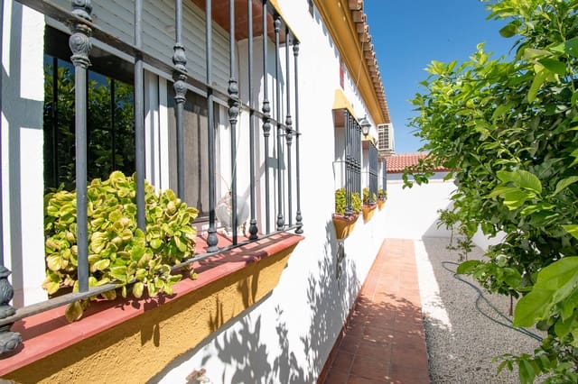 3 sypialnia Willa na sprzedaż w Chiclana de la Frontera - 319 900 € (Ref: 9293813)